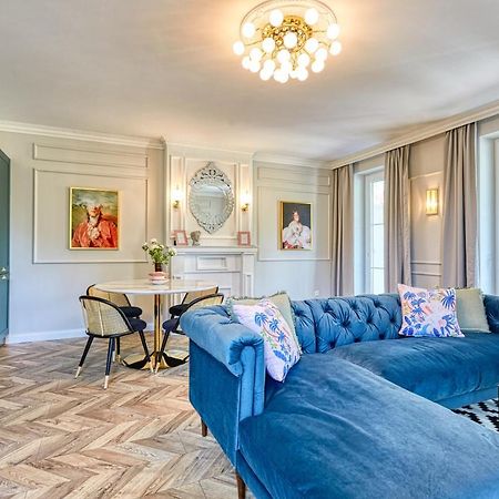 The Doors Luxury Apartment Mosonmagyaróvár Eksteriør bilde