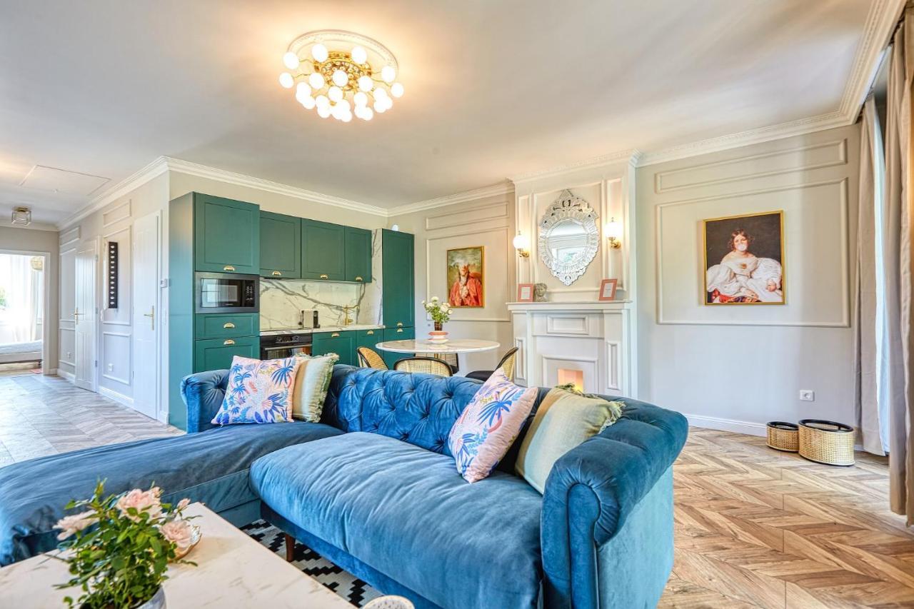 The Doors Luxury Apartment Mosonmagyaróvár Eksteriør bilde