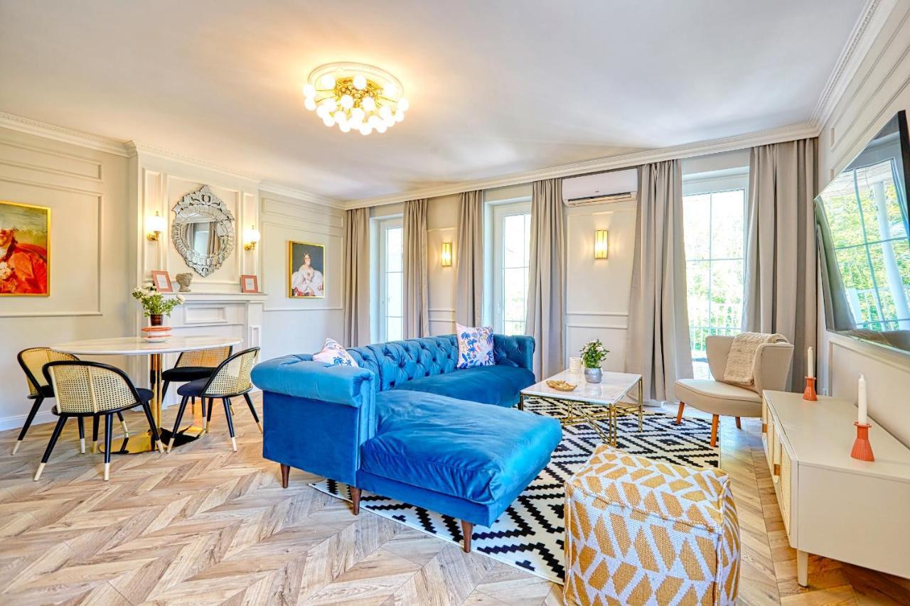 The Doors Luxury Apartment Mosonmagyaróvár Eksteriør bilde