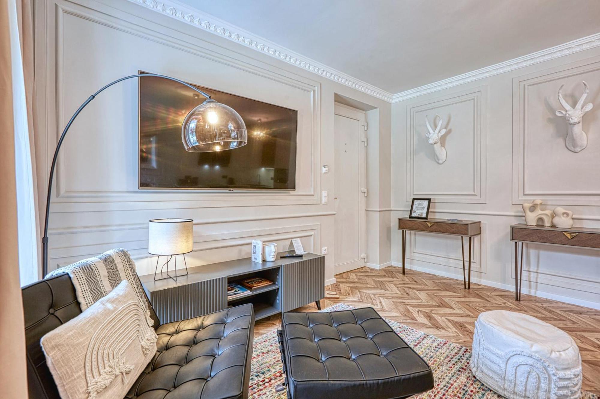 The Doors Luxury Apartment Mosonmagyaróvár Eksteriør bilde